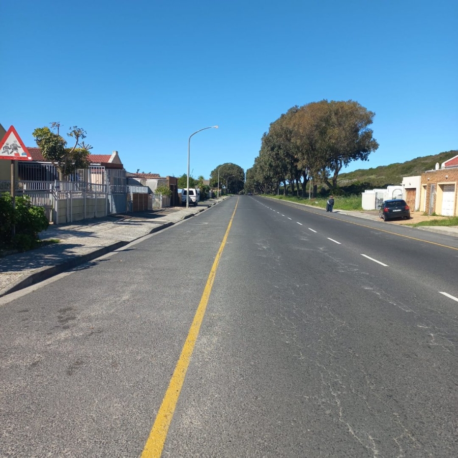 3 Bedroom Property for Sale in Westridge Western Cape